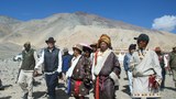 སྲིད་སྐྱོང་མཆོག་གིས་བོད་དང་ས་འབྲེལ་ལ་དྭགས་བྱང་ཐང་རྒོད་ཡུལ་སོགས་སུ་འཚམས་གཟིགས་གནང་བཞིན་འདུག