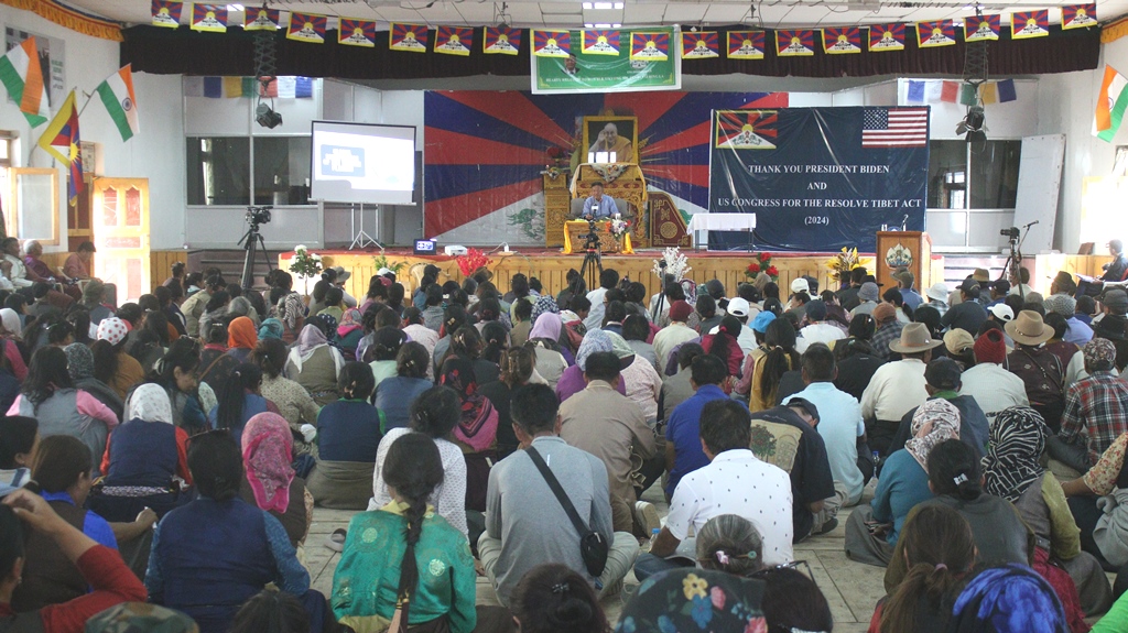 Sikyong penpa tsering ladakh ley (2).JPG