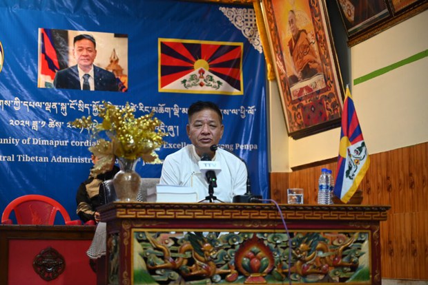 བོད་ཀྱི་འཐབ་རྩོད་རྒྱུན་གནས་ཐུབ་པར་བོད་ཀྱི་ལོ་རྒྱུས་ཀྱི་གནས་བབ་ལ་སྦྱང་ཤེས་གནང་གལ་ཆེ་ཞེས། སྲིད་སྐྱོང་མཆོག་གིས་རྒྱ་གར་བྱང་ཤར་གྱི་འཚམས་གཟིགས་སྐབས་གསུངས་འདུག
