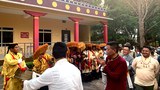 སྲིད་སྐྱོང་སྤེན་པ་ཚེ་རིང་མཆོག་ཨོ་ཌི་ཤ་ཕུན་ཚོགས་གླིང་བོད་མིའི་གཞིས་ཆགས་སུ་གཞུང་དོན་གཟིགས་སྐོར་གནང་བཞིན་པ།
