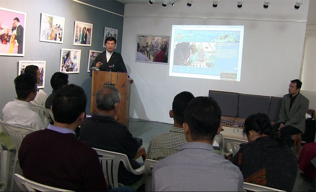 སྲིད་སྐྱོང་བློ་བཟང་སེང་གེ་མཆོག་གིས་བོད་ཀྱི་དངོས་བཤམས་འགྲེམས་སྟོན་ཁང་དང་བོད་མིའི་སྒྲིག་འཛུགས་ཀྱི་དྲ་བ་བསྐྱར་བཅོད་དབུ་འབྱེད།