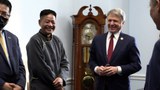 སྲིད་སྐྱོང་སྤེན་པ་ཚེ་རིང་མཆོག་གིས་སྣེ་ཁྲིད་པའི་བོད་མིའི་སྐུ་ཚབ་ཀྱིས་ཨ་རིའི་གྲོས་ཚོགས་གོང་འོག་གི་འཐུས་མི་གནད་འགག་ཅན་མང་པོ་ཞིག་དང་མཇལ་མོལ་གནང་པ།
