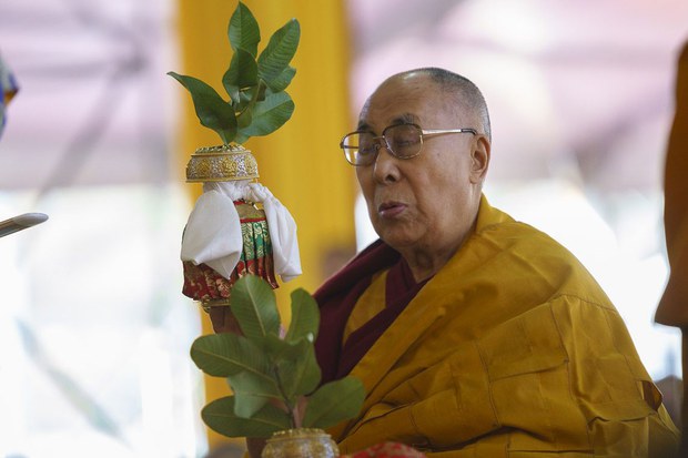 ༧གོང་ས་མཆོག་ནས་འཇིག་བྱེད་དཔའ་གཅིག་གི་བཀའ་དབང་བཀའ་དྲིན་སྩལ་བ། ༧གོང་ས་མཆོག་ནས་འཇིག་བྱེད་དཔའ་གཅིག་གི་བཀའ་དབང་བཀའ་དྲིན་སྩལ་བ།