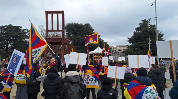 སུད་སི་གཞུང་གིས་སུད་སི་ནང་གནས་སྡོད་བོད་མི་དང་ཡུ་གུར་བའི་ཐོག་རྒྱ་ནག་གཞུང་གིས་རྒྱལ་མཚམས་བརྒལ་བའི་དྲག་གནོན་བྱེད་བཞིན་ཡོད་པ་ངོས་འཛིན་གནང་འདུག