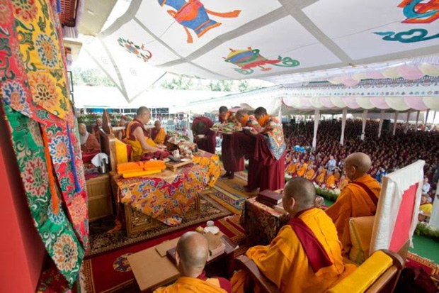 རྡོ་རྗེ་བྲག་རྩེ་སྤྲུལ་རིན་པོ་ཆེ་མཆོག་ཧ་ཅང་ཡག་པོ་ཡིན། རྡོ་རྗེ་བྲག་རྩེ་སྤྲུལ་རིན་པོ་ཆེ་མཆོག་ཧ་ཅང་ཡག་པོ་ཡིན།