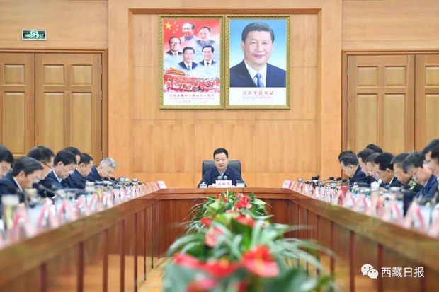 འདི་ལོ་ལྷ་སར་བརྟན་བརླིང་ཡོང་བར་ལས་འགན་ཨང་དང་པོ་ཁ་བྲལ་ལ་ངོ་རྒོལ་དགོས་སྐོར་དང་འབྲེལ་དམ་དྲག་དང་ཞིབ་བཤེར་ཤུགས་ཆེར་བྱེད་བཞིན་ཡོད་འདུག