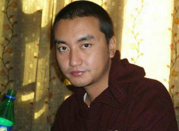 དགེ་འདུན་པ་བཀྲ་ཤིས་ཆོས་དབྱིངས་ལགས་ཀྱི་ཉེ་པར། 