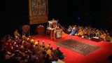 ༧གོང་ས་མཆོ་ག་གིས་ནེའུ་ཡོག་གྲོང་ཁྱེར་ནང་ཆོས་འབྲེལ་སྐྱོང་བཞིན་པ།