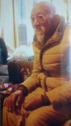 བོད་ཀྱི་ཆབ་སྲིད་བཙོན་ཟུར་བསྟན་འཛིན་ལགས