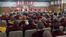 ༧སྐུའི་ཡང་སྲིད་ཐད་རྒྱ་ནག་ལ་ཐོབ་དབང་རྩ་བ་ནས་མེད་པའི་གྲོས་ཆོད་གཏན་འབེབས།