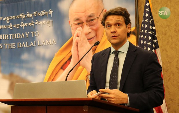 རྒྱལ་སྤྱིའི་བོད་དོན་ལས་འགུལ་ཁང་གིས་གཙོ་འཛིན་སྐུ་ཞབས་(matteo mecacci)ལགས། 