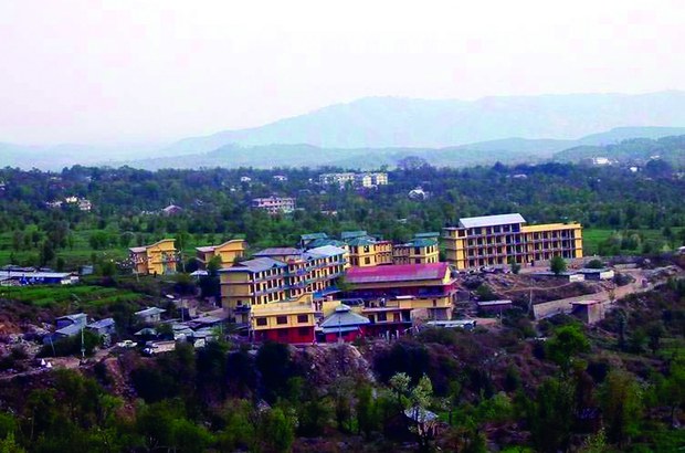 གསོག་སྒར་རམ་ཤེས་རབ་དགའ་ཚལ་སློབ་གླིང་།