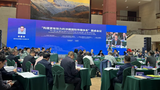 རྒྱ་ནག་གཞུང་གིས་བོད་ཀྱི་རྒྱལ་ས་ལྷ་སར་དྲིལ་བསྒྲགས་ལྟེ་གནས་ཁང་ཆེད་འཛུགས་བྱས་པ་ནི་རྒྱལ་སྤྱིའི་སྟེང་བོད་དོན་སྐོར་ཤུགས་ཆེར་དྲིལ་བསྒྲགས་འགྲོ་བཞིན་པ་དེར་ཁ་གཏད་གཅོག་ཆེད་དུ་ཡིན་པ། ཉམས་ཞིབ་པ་ཚོས་ངོས་འཛིན་གནང་གི་འདུག