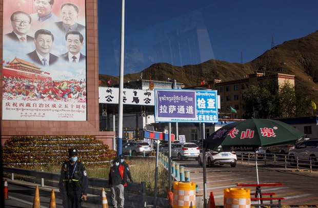 རྒྱ་ནག་གཞུང་གིས་བོད་ནང་བོད་ཀྱི་དབུ་ཁྲིད་༧གོང་ས་མཆོག་ལ་དད་གུས་མེད་པར་བཟོ་ཐབས་བྱེད་ཀྱི་འདུག