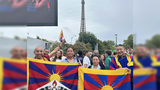 ཨོ་ལིམ་པིཀསི་རྩེད་འགྲན་གྱི་སྒོ་འབྱེད་མཛད་སྒོར་བོད་མིའི་སྐུ་ཚབ་མཉམ་ཞུགས་གནང་འདུག