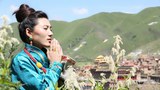 རླངས་འཁོར་བརྡབ་སྐྱོན་ཁྲོད་གཞས་མ་སྙིང་མོ་སྐྱིད་བཅས་མི་དྲུག་འདས་གྲོངས་སུ་ཕྱིན་འདུག