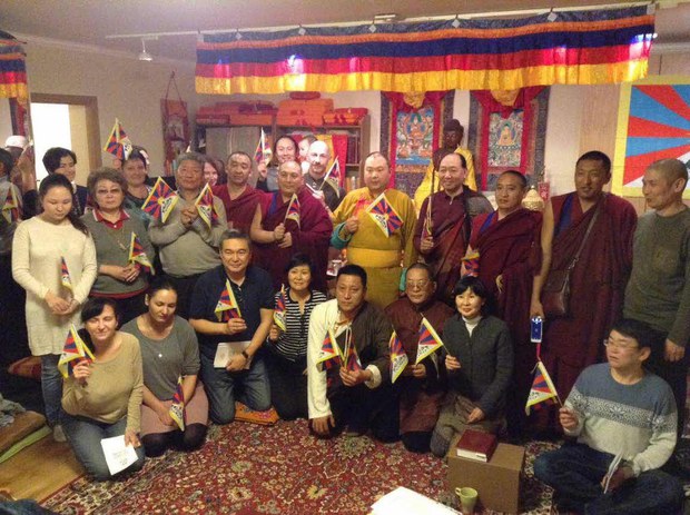 ཨུ་རུ་སུར་བོད་མིའི་རང་དབང་སྒེར་ལངས་དྲན་གསོ་གནང་སྐབས། ༢༠༡༧།༣།༡༠
