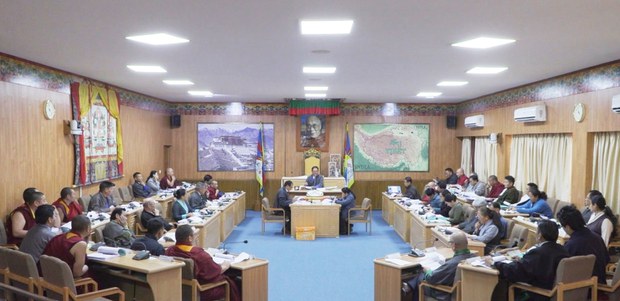 སྐབས་བཅུ་དྲུག་པའི་བོད་མི་མང་སྤྱི་འཐུས་ལྷན་ཚོགས་ཀྱི་གྲོས་ཚོགས་ཚོགས་དུས་དགུ་པའི་ཚོགས་རྭ། ༢༠༢༠།༣།༡༧ 