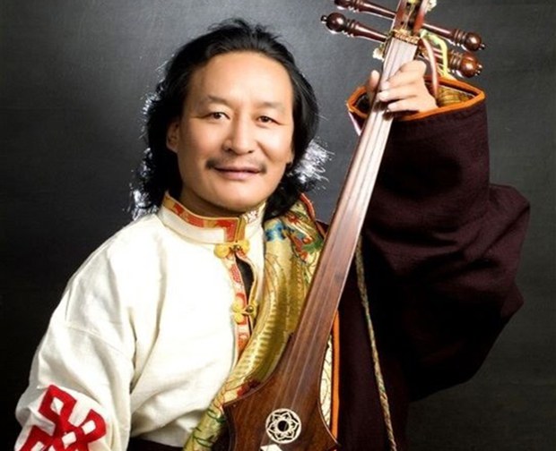 བོད་ཀྱི་རྡུང་ལེན་མཁན་གྲགས་ཅན་བདུད་བྷེ་ལགས། བོད་ཀྱི་རྡུང་ལེན་མཁན་གྲགས་ཅན་བདུད་བྷེ་ལགས།