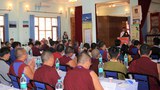 བཙན་བྱོལ་ནང་གི་སྐབས་བཅོ་ལྔ་པའི་བོད་ཀྱི་མཐོ་རིམ་སློབ་མའི་ཚོགས་འདུ་ཚོགས་བཞིན་འདུག
