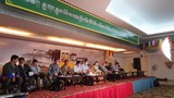བཙན་བྱོལ་བོད་མིའི་ཚོང་པའི་ཚོགས་ཆེན་ཐེངས་ལྔ་པ་དབུ་འཛུགས་དང་ཚོང་ལས་དཀའ་ངལ་ཐོག་གོ་བསྡུར།