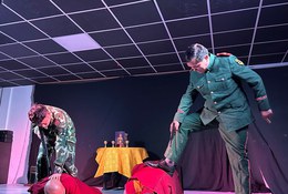 བཙན་བྱོལ་ནང་གི་མི་རབས་གཞོན་པ་རྣམས་ལ་བོད་ནང་གི་ཛ་དྲག་གནས་སྟངས་ངོ་སྤྲོད་བྱ་ཆེད། སྙིང་སྟོབས་ཀྱི་འབོད་སྒྲ ཅེས་པའི་གཏམ་བརྗོད་གཟིགས་འབུལ་ཞུ་བཞིན་འདུག