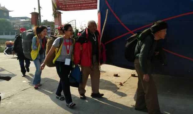 གཞོན་ནུ་ཚོགས་པས་སྤྱི་ཚོགས་ཞབས་ཞུ། ༢༠༡༦