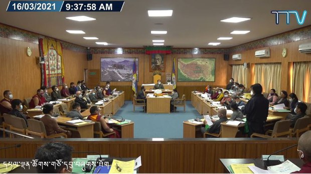 གྲོས་ཚོགས་ནང་བོད་ནང་གི་ཛ་དྲག་གནས་སྟངས་ཐད་གྲོས་ཆོད་དོན་ཚན་དྲུག་གི་ཐོག་བགྲོ་གླེང་།