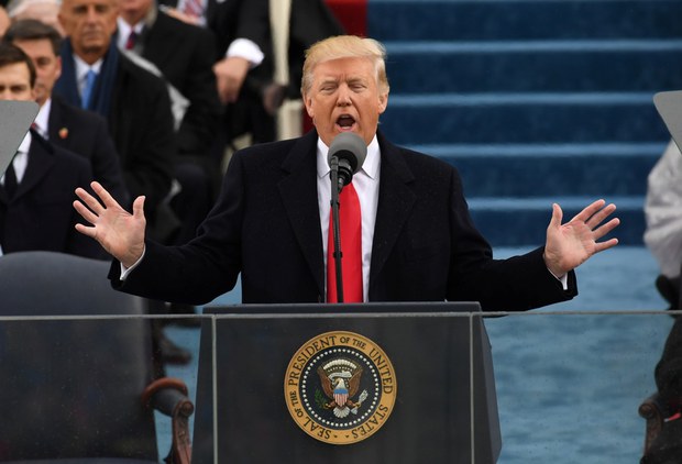 ཨ་རིའི་སྲིད་འཛིན་(Donald Trump)་མཆོག
