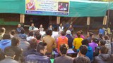 རྒྱ་གར་རཱ་ཇི་སི་ཐན་ལ་གཞོན་ནུའི་སྐོར་བསྐྱོད་གཏམ་བཤད་གནང་བཞིན་པ། ༢༠༡༤།༡༢།༡༣