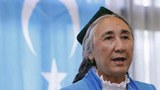 འཛམ་གླིང་ཡུ་གུར་ལྷན་ཚོགས་ཀྱི་ཚོགས་གཙོ་ལྕམ་Rebiya Kadeerལགས། 