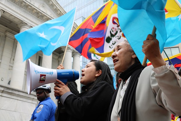 རྒྱ་ནག་གཞུང་གིས་དུག་ལྔ་ཟེར་བ་རྩ་མེད་བཟོ་ཐབས་ཀྱི་ལས་དོན་འདྲ་མིན་སྤེལ་བཞིན་ཡོད་འདུག