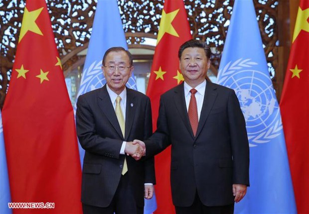 རྒྱ་ནག་གི་སྲིད་འཛིན་ཞེ་དང་མཉམ་འབྲེལ་རྒྱལ་ཚོགས་ཀྱི་དྲུང་ཆེ་Ban Ki-moon་རྣམ་གཉིས་མཇལ་འཕྲད་སྐབས། ༢༠༡༦།༧།༧ རྒྱ་ནག་གི་སྲིད་འཛིན་ཞེ་དང་མཉམ་འབྲེལ་རྒྱལ་ཚོགས་ཀྱི་དྲུང་ཆེ་Ban Ki-moon་རྣམ་གཉིས་མཇལ་འཕྲད་སྐབས། ༢༠༡༦།༧།༧