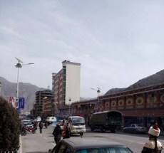 བླ་བྲང་བསང་ཆུ་རྫོང་ལ་ལོ་གསར་དང་སྨོན་ལམ་སྐབས་དམག་མི་དཀྲམ་ཡོད་པ། ༢༠༡༥