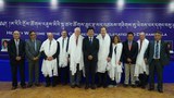 ཨ་མེ་རི་ཀའི་གྲོས་ཚོགས་འཐུས་མི་འཚམས་གཟིགས་སུ་ཕེབས་སྐབས་བོད་མིའི་སྒྲིག་འཛུགས་ནས་སྣེ་ལེན་ཟབ་རྒྱས་ཞུས་པ།