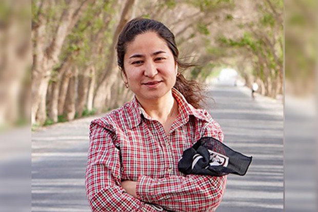 རྒྱ་ནག་གཞུང་གིས་ཡུ་གུར་གྱི་མཁས་པ་བུད་མེད་ཞིག་ལ་ཚེ་བཙོན་གྱི་ཁྲིམས་ཐག་བཅད་འདུག རྒྱ་ནག་གཞུང་གིས་ཡུ་གུར་གྱི་མཁས་པ་བུད་མེད་ཞིག་ལ་ཚེ་བཙོན་གྱི་ཁྲིམས་ཐག་བཅད་འདུག