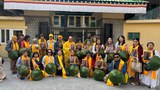 བཞུགས་སྒར་༸རྒྱལ་བའི་ཕོ་བྲང་དུ་༸གོང་ས་མཆོག་གིས་ལྦིཡེཏ་ནམ་གྱི་སེར་སྐྱ་ཕོ་མོ་༢༧ལ་མཇལ་ཁ་སྩལ་གནང་བ།