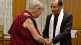 ༧གོང་ས་མཆོག་དང་ཧི་མ་ཅལ་མངའ་སྡེའི་སྤྱི་ཁྱབ་བློན་ཆེན་སྐུ་ཞབས་(Shri Jai Ram Thakur)་གཉིས་མཇལ་འཕྲད་སྐབས། ༢༠༡༨།༢།༡