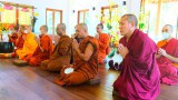 ཤྲི་ལངྐར་གནས་བརྟན་སྡེ་བའི་འདུལ་བའི་སྐོར་ཉམས་ཞིབ་ཆེད་ཕེབས་པ།