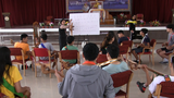 སེར་བྱེས་དྲ་ཐོག་སློབ་གྲྭས་ཕྱི་རྒྱལ་ཡུལ་གྲུ་ཁག་ཏུ་ཡོད་པའི་བོད་རིགས་སློབ་ཕྲུག་རྣམས་ལ་བོད་པའི་ཆོས་དང་རིག་གཞུང་ཐོག་སློབ་འཁྲིད་གནང་བཞིན་པ།