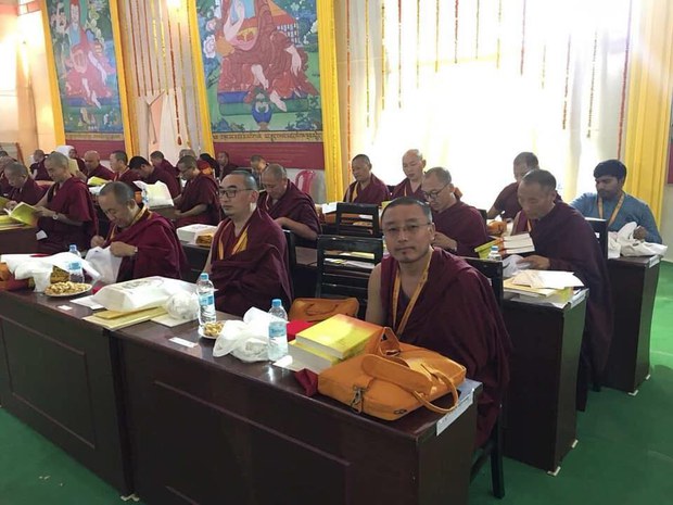ནང་པ་དང་ཧིན་དྷུའི་གཞུང་ལུགས་དབར་ཁྱད་པར།