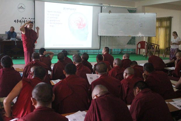 དྲ་ཐོག་སྐོང་ཚོགས་གནང་བའི་བསམ་བློའི་ཉམས་ཞིབ་ལྷན་ཚོགས།
