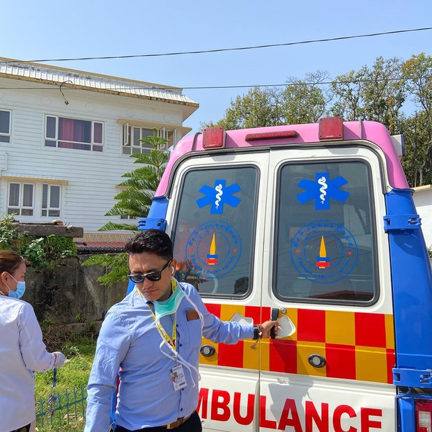 ཏོག་དབྱིབས་ནད་པ་རྣམས་ལ་ངལ་སེལ་རོགས་རམ།