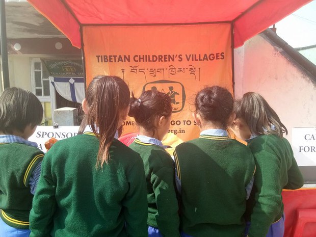 བཙན་བྱོལ་བོད་མིའི་སློབ་གྲྭའི་ནང་ཏོག་དབྱིབས་རིམས་ནད་ཀྱི་གནས་བབ། བཙན་བྱོལ་བོད་མིའི་སློབ་གྲྭའི་ནང་ཏོག་དབྱིབས་རིམས་ནད་ཀྱི་གནས་བབ།