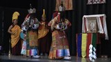 བཙུན་མ་ཚོས་མཁའ་འགྲོའི་གར་ཞེས་ཁྲབ་སྟོན།