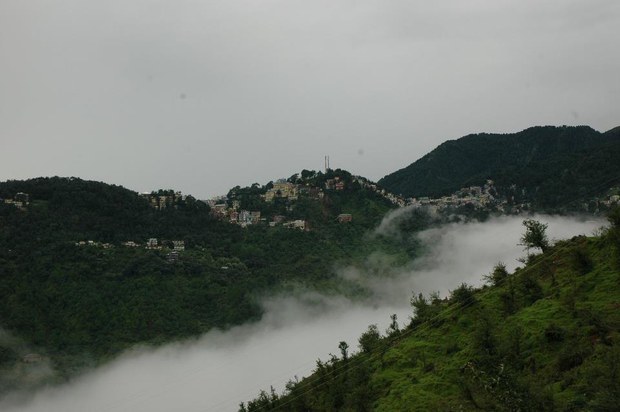 བཞུགས་སྒར་རྡ་རམ་ས་ལའི་ལོ་རྒྱུས་དང་ས་གནས་ཀྱི་བཀོད་པ།