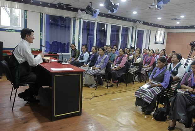 བུད་མེད་ནུས་སྟོབས་གོང་འཕེལ་གྱི་ཟབ་སྦྱོང༌། བུད་མེད་ནུས་སྟོབས་གོང་འཕེལ་གྱི་ཟབ་སྦྱོང༌།