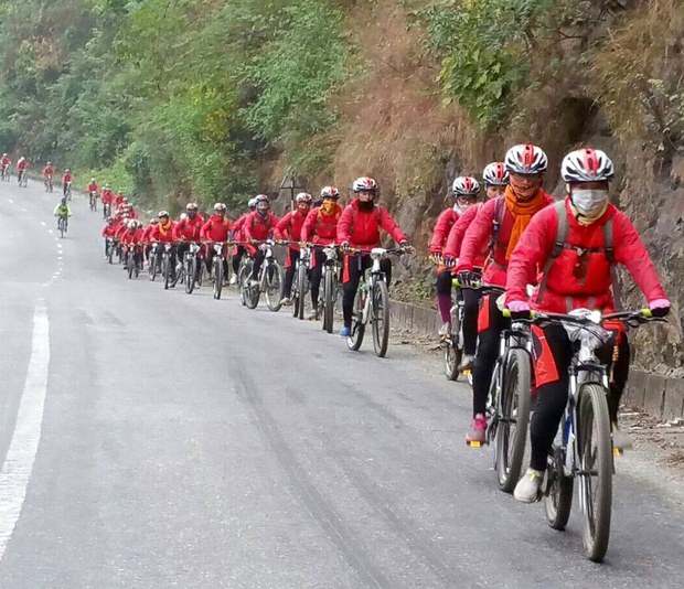 ཁོར་ཡུག་སྲུང་སྐྱོབ་ཆེད་རྐང་འཁོར་སྐོར་བསྐྱོད། ཁོར་ཡུག་སྲུང་སྐྱོབ་ཆེད་རྐང་འཁོར་སྐོར་བསྐྱོད།