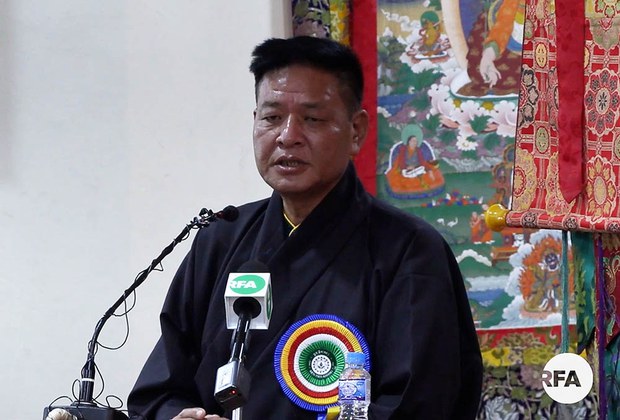 སྲིད་སྐྱོང་མཆོག་ནས་སྨན་རྩིས་ཁང་དུ་གནང་བའི་གསུང་བཤད་ཐད་སྨན་པ་བགྲེས་པ་ཁག་གིས་དགོངས་ཚུལ་གསུངས་བ། སྲིད་སྐྱོང་མཆོག་ནས་སྨན་རྩིས་ཁང་དུ་གནང་བའི་གསུང་བཤད་ཐད་སྨན་པ་བགྲེས་པ་ཁག་གིས་དགོངས་ཚུལ་གསུངས་བ།