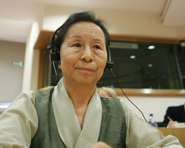 བཀའ་ཟུར་སྟག་ལྷ་སྐལ་བཟང་དབྱངས་སྐྱིད་ལགས་ཀྱིས་གཞུང་ཞབས་གནང་རིང་གི་ཉམས་མྱོང་སྐོར་གསུངས་བ།